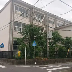 瀬部小学校