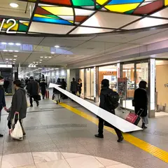 エクボクローク 手荷物預かり所 JR東京駅[改札内・地下] グランスタ内クロークサービス店