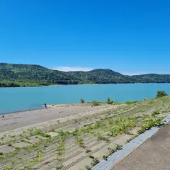 親水広場(Hydrophilic plaza)