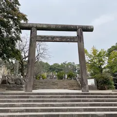 南洲神社鳥居