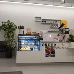 Hermes Cafe