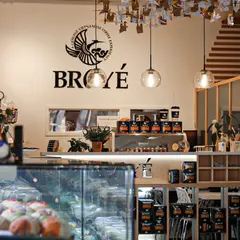 Baker & Table Café