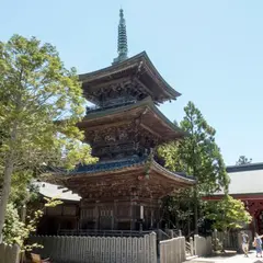 千光寺三重宝塔