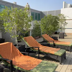 Al Khoory Atrium Hotel