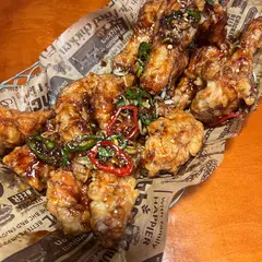BHC치킨 압구정역점