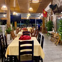 Thuy Restaurant