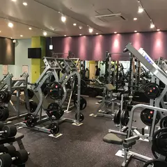 エニタイムフィットネス 与次郎店