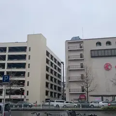 大塚屋車道本店 立体駐車場