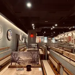 問鼎 ‧ 皇上吉祥 宮廷火鍋高雄義享店
