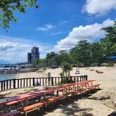 The Mactan Newtown Beach