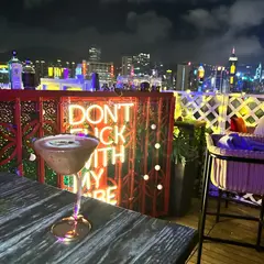SìpSip Rooftop Shisha Bar
