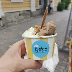 Vanhan Porvoon Jäätelötehdas, Tykkipuiston myyntipiste