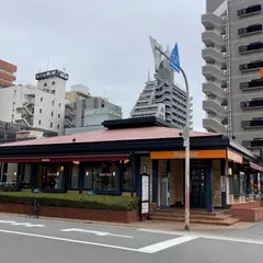 ロイヤルホスト あみだ池店