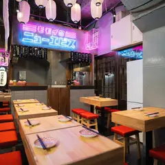 もつ煮・おでん モモイロニューエビス三宮横丁