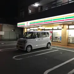 セブン‐イレブン 真鶴駅西店