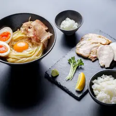 麵屋二二一（ふじい）
