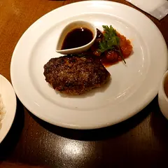 ハンバーグワークス 東京駅グランルーフフロント店