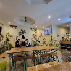 ไม่ว่าง ย่างอยู่ - Thai BBQ - ムーガタ