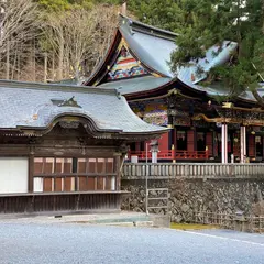 三峰神社 拝殿