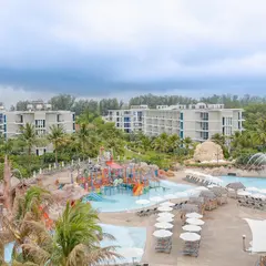 Splash Beach Resort, Maikhao Phuket