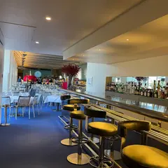 ザ リバー カフェ