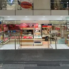 Maxi-Cash (Lucky Plaza B1)