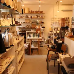 くらしの道具とお茶なずな