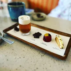 Mr. Bucket Chocolaterie - Dempsey Factory