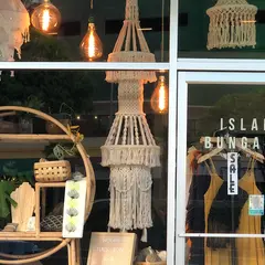 Island Bungalow Kakaako