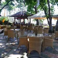 The Sand - Hotel Kumala Pantai