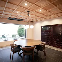 restaurant la cachette（レストラン・ラ・カシェット）