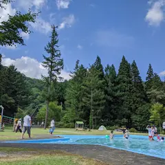 真湯温泉ジャブジャブ広場