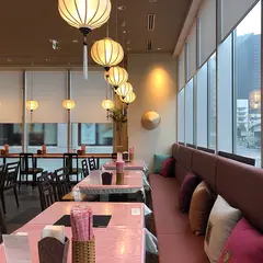 Nha Viet Nam premier 銀座