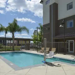 Hampton Inn & Suites Bakersfield North-Airport