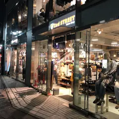 ジャンブルストア原宿店