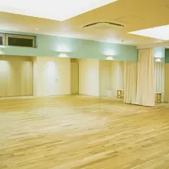ヨガ ピラティス ダンス NATURAglam 下北沢スタジオ