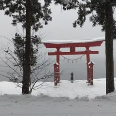 御座石神社