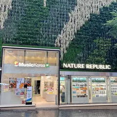 Music korea 명동 1호점