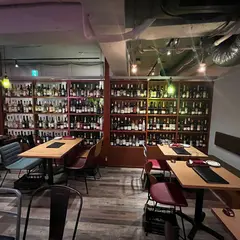 Wine restaurant The Attachment 池袋店