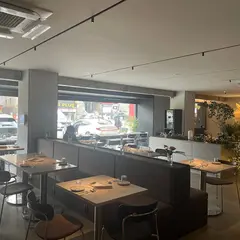 Onlygo & Co