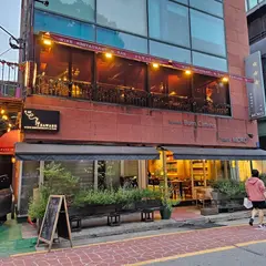 트라토리아 모로