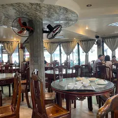 Nhà Hàng Bánh Tôm Hồ Tây