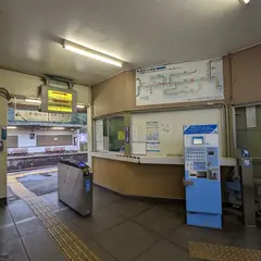 入野駅