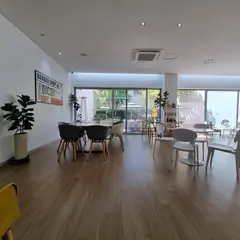 Ducobi Lounge