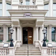 8 Beresford Street