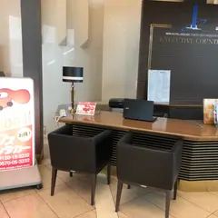 ワンズレンタカーアパホテル東京ベイ幕張店