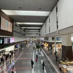 羽田空港第一ターミナル出発ロビー1