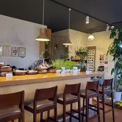 カフェブルーリーブス