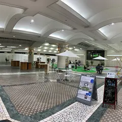 広島駅南口地下広場