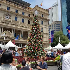 Customs House Square